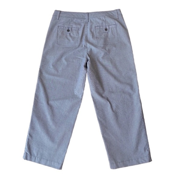 NWOT Liz Claiborne Capris‎ Gray White Pin Stripes - Picture 4 of 5